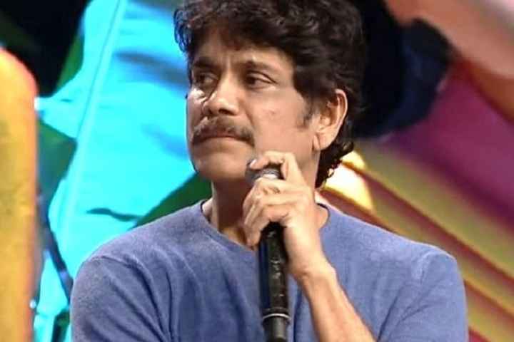 Nagarjuna Plays Safe, Avoids Comment On AP Ticket Price Issu...