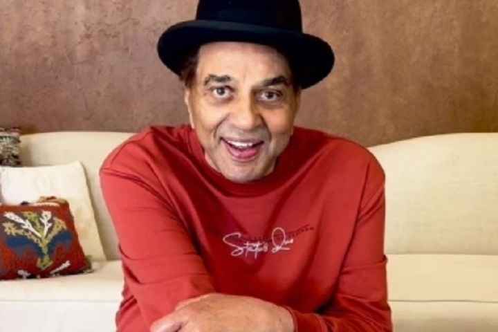 Dharmendra Unveils 2022 Dadasaheb Phalke Film Fest And Award...