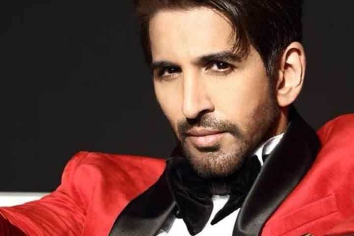 Bigg Boss 15: Vishal Kotian Tests Covid-Positive Ahead Of En...