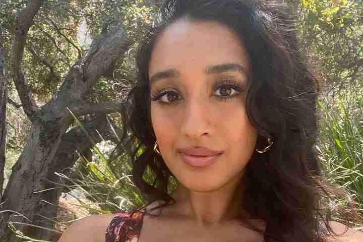 Indian American R&B Singer Raveena Releases Bollywood-Inspir...