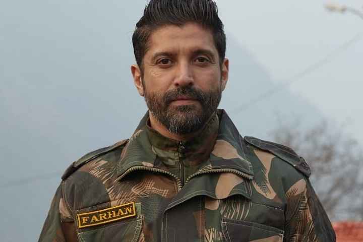 Farhan Akhtar Recalls Shooting Of 'Lakshya' In Ladakh On 'Mi...
