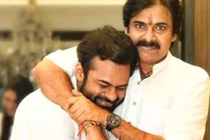 Buzz: Pawan Kalyan To Headline Telugu Remake Of 'Vinodhaya S...