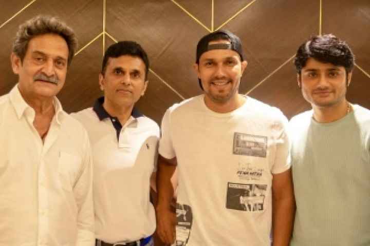 Randeep Hooda Cast To Play Title Role In Mahesh Manjrekar's ...