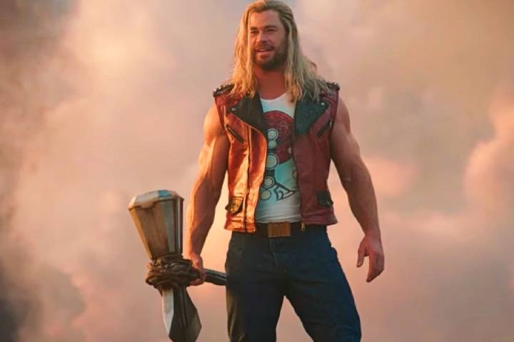 Box Office: 'Thor Love and Thunder' Storms Past 100 Crores G...