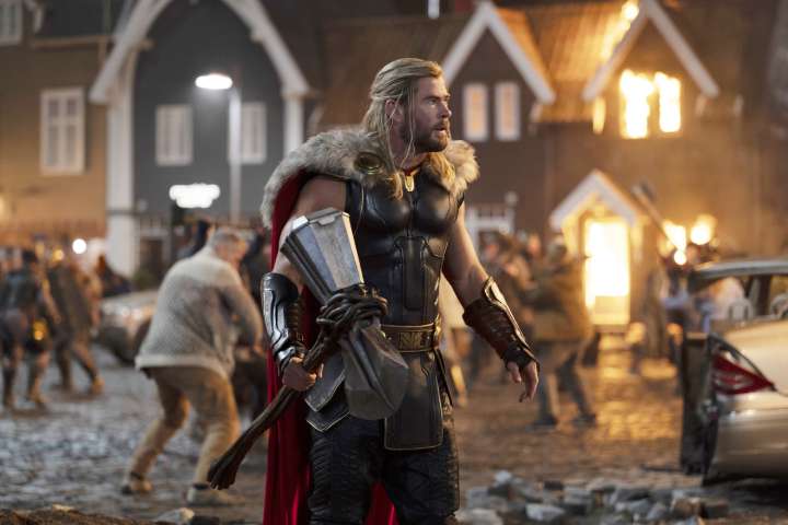 Box Office: Thor 4 Becomes Biggest Thor Movie In North Ameri...