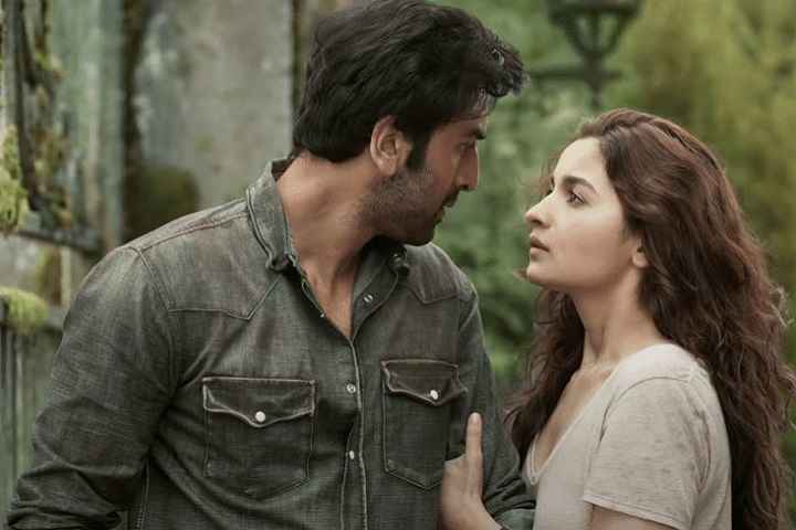 Solid Advance Bookings Trend of Brahmastra Giving A New Ray ...