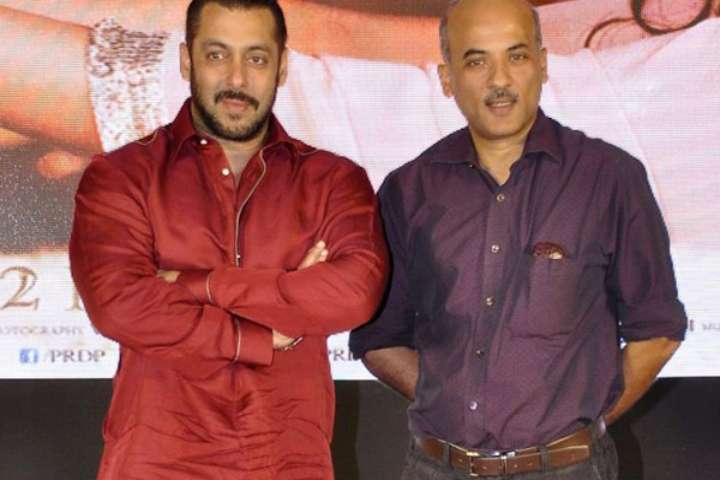 Salman Khan To Reunite With Sooraj Barjatya For A Family Ent...