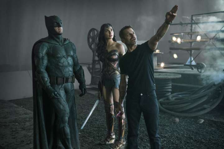 Zack Snyder To Screen His DC Films at SnyderCon Event in Los...