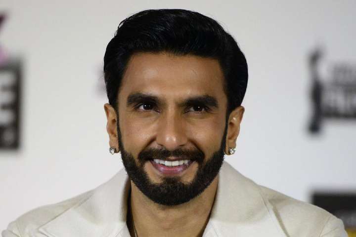 Ranveer Singh To Replace Vicky Kushal In Aditya Dhar's 'The ...