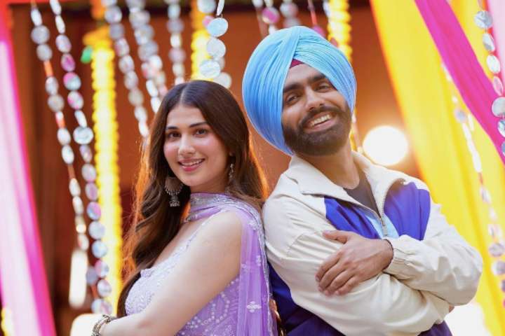 Annhi Dea Mazaak Ae Box Office Collection | All Language | D...