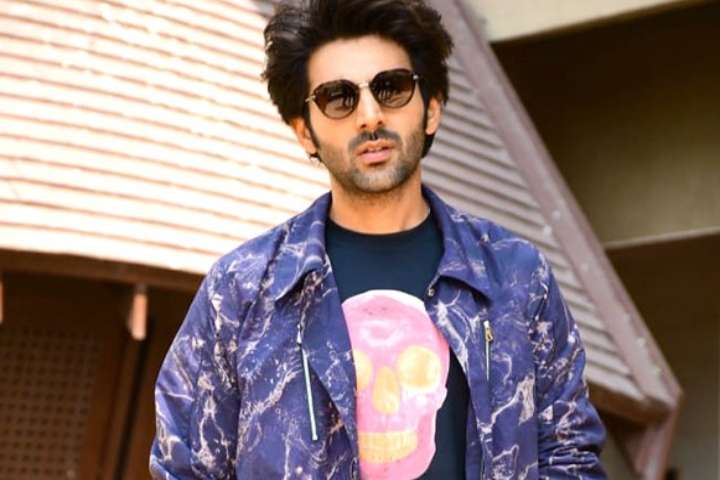 Kartik Aaryan Breaks Silence on The Rumours of Him Headlinin...