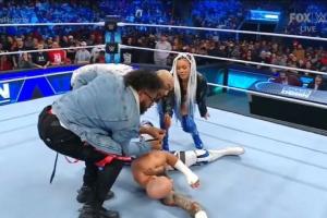 Hit Row Turns Heel During 1/6 WWE SmackDown, Attacks Ricochet