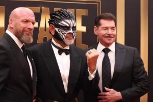 Vince McMahon Spotted With Surprising New Look (PHOTOS)