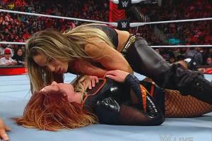 Trish Stratus Turns Heel, Sets Up Feud With Becky Lynch For SummerSlam In Raw Ti...