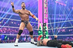 Roman Reigns Takes A Break, Predicting Top 5 Stars Step Up To Lead WWE