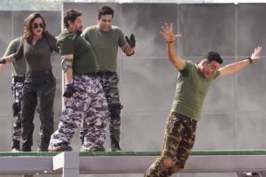 Director Ahmed Khan Reveals Release Date Plans For Akshay Ku...