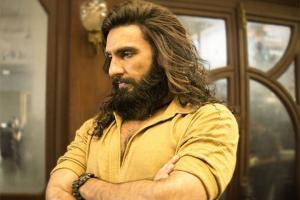 Dhurandhar Worldwide Collection: Ranveer Singh Starrer Nears...
