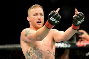 Justin Gaethje Calls Out The Winner Of Dustin Poirier Vs. Charles Oliveira
