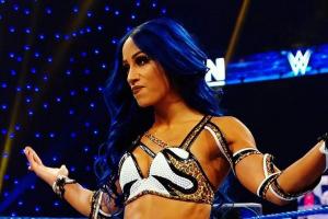 WWE SmackDown: Two Segments Announced For Bayley And Roman Reigns This Friday's ...