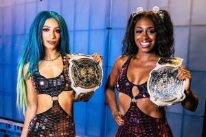 Sasha Banks And Naomi Removed From WWE Official Facebook Pages