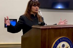 Actress Pallavi Joshi Opens Up On The Challenges While Shooting For 'The Kashmir...