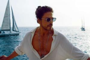 Shah Rukh Khan's 'Pathaan' On Course To Breach 1000 Crores At The Worldwide Box ...