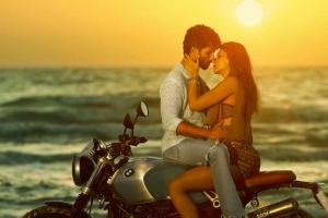 Maddock Films Confirms Release Date of Shahid Kapoor and Kriti Sanon's Love Stor...